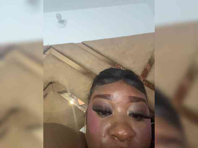 Chantellexoti webcam