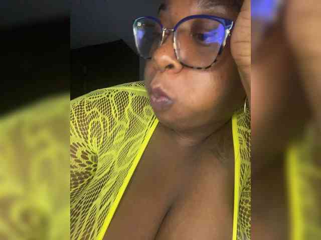 Chantellexoti webcam