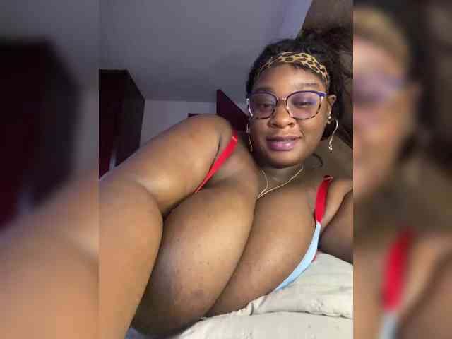 Chantellexoti webcam