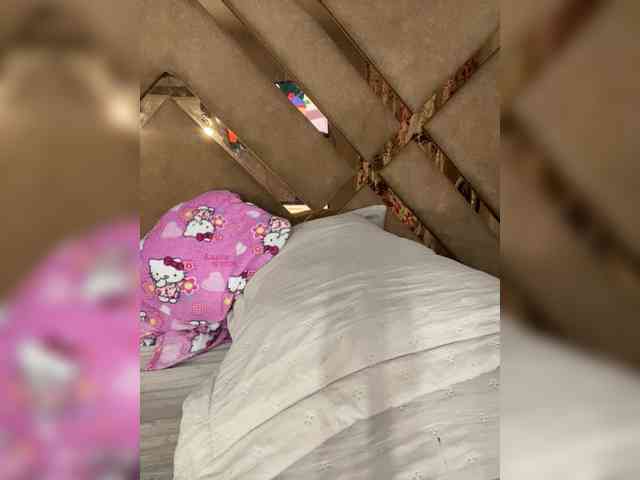 Chantellexoti webcam