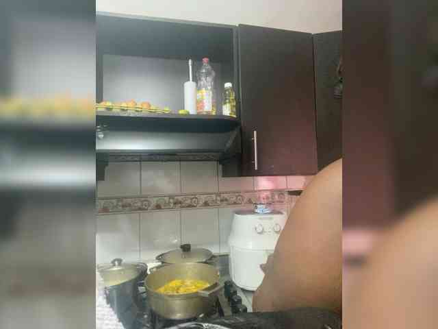 Chantellexoti webcam