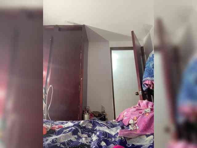 Chantellexoti webcam