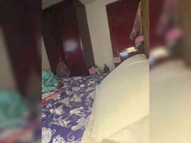 Chantellexoti webcam