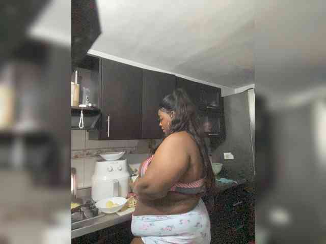 Chantellexoti webcam