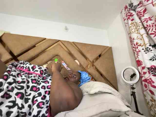 Chantellexoti webcam