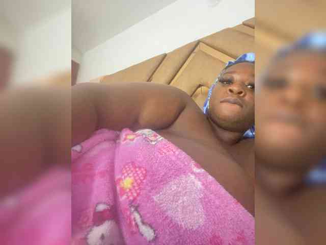 Chantellexoti webcam