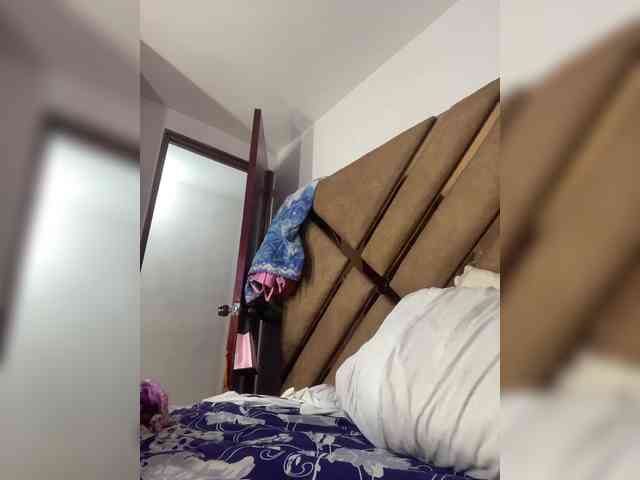 Chantellexoti webcam