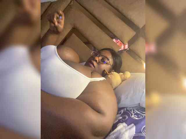Chantellexoti webcam