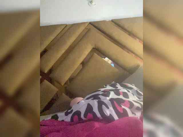 Chantellexoti webcam