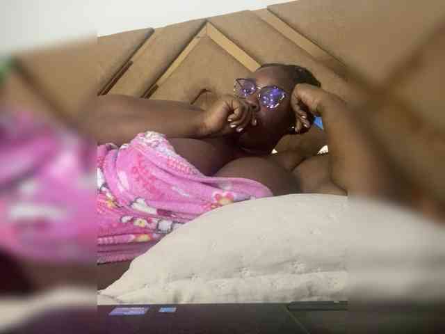 Chantellexoti webcam