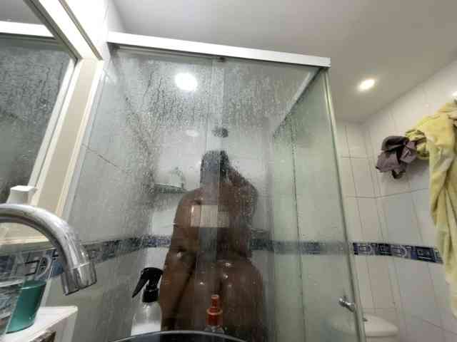 Chantellexoti webcam