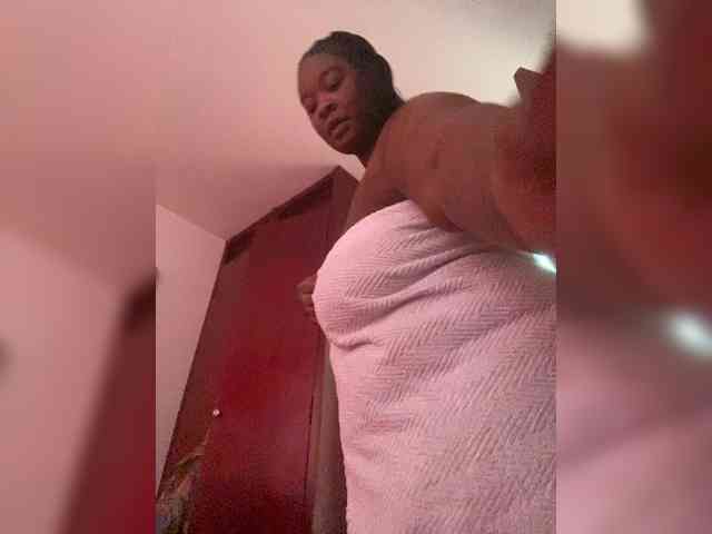 Chantellexoti webcam