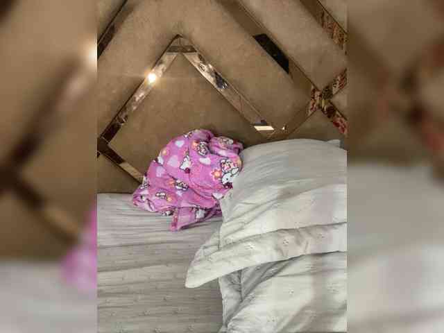 Chantellexoti webcam