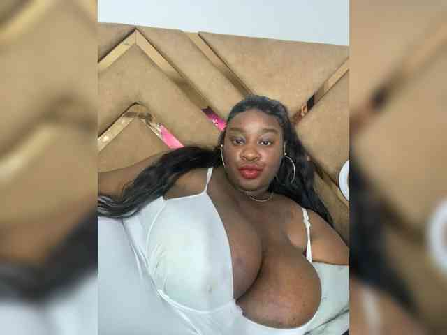 Chantellexoti webcam