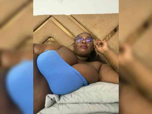 Chantellexoti webcam