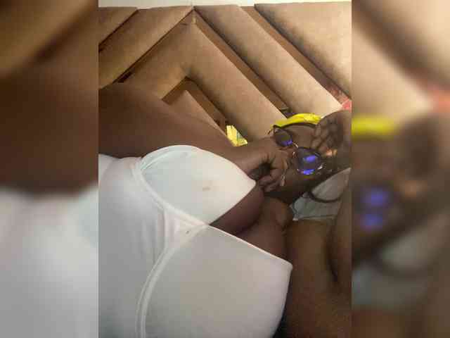 Chantellexoti Live Webcam on BongaCams