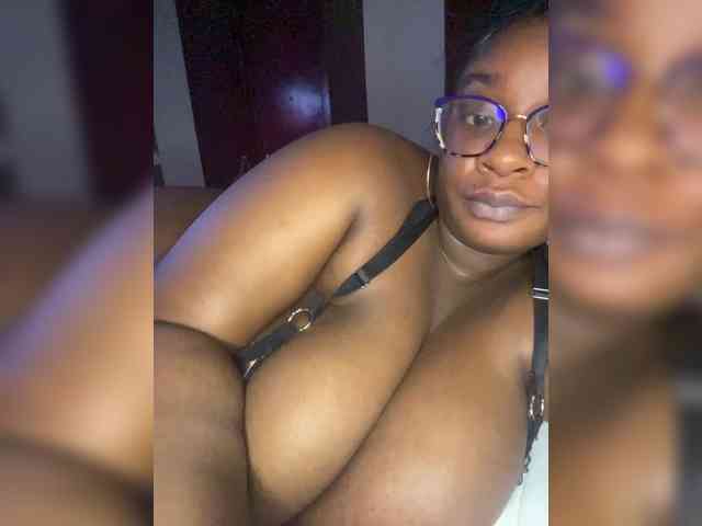 Chantellexoti webcam