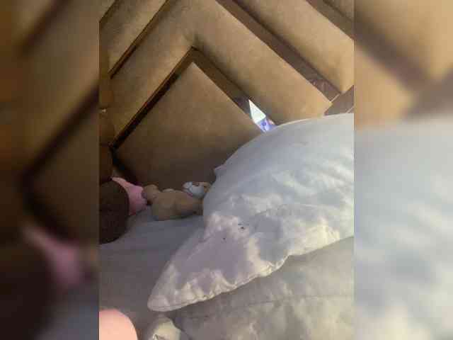 Chantellexoti webcam