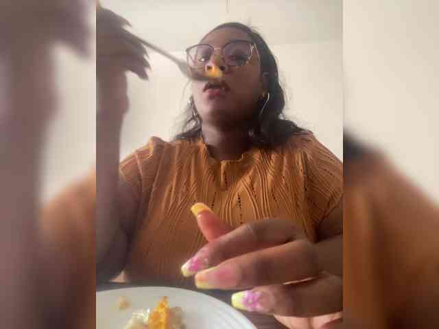 Chantellexoti webcam
