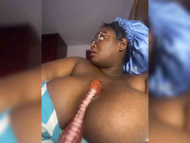 Chantellexoti webcam