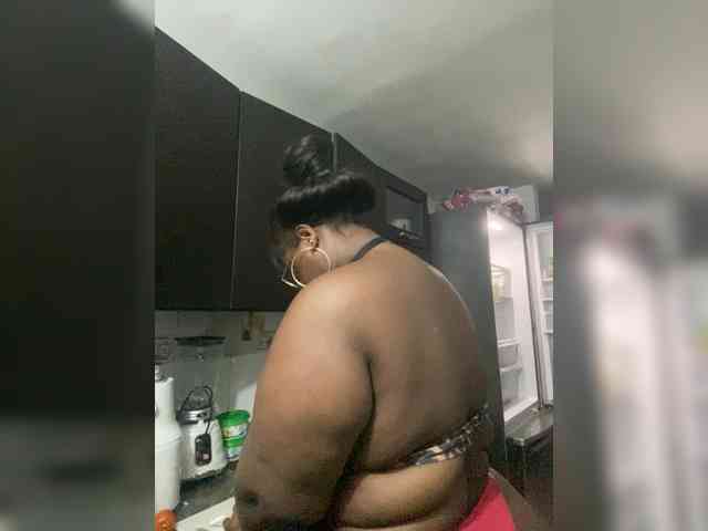 Chantellexoti webcam