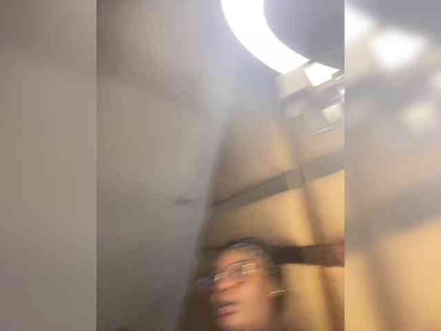 Chantellexoti webcam