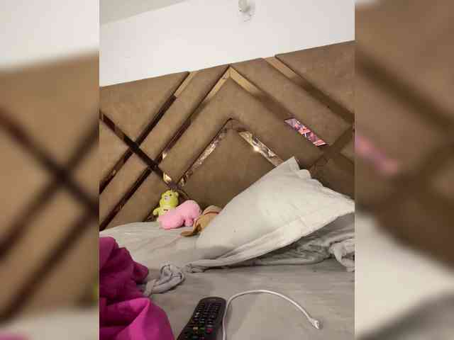 Chantellexoti webcam