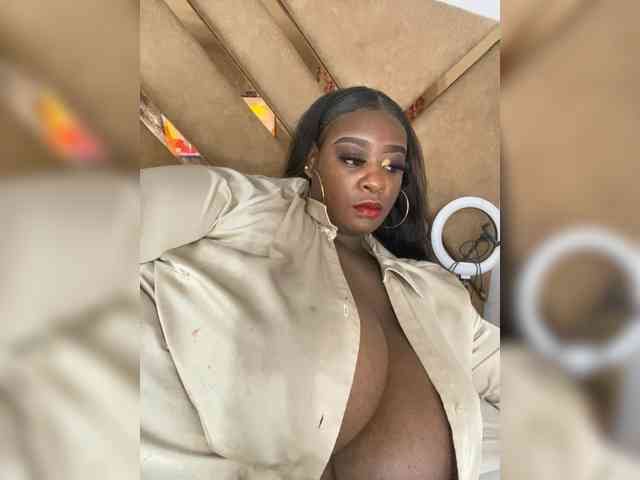 Chantellexoti webcam