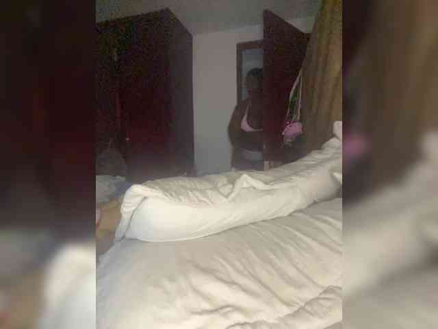 Chantellexoti webcam