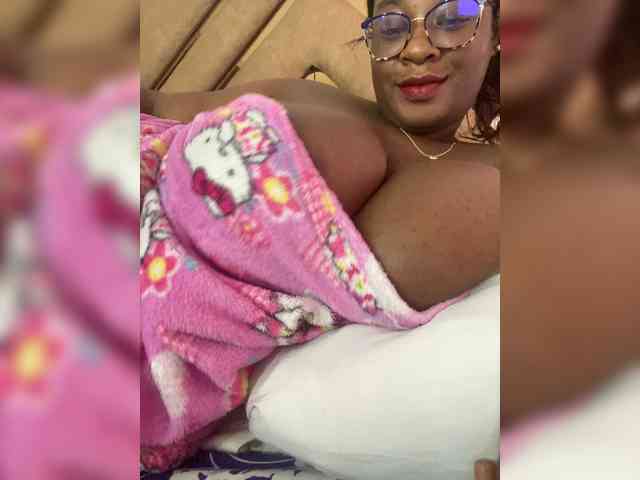 Chantellexoti webcam