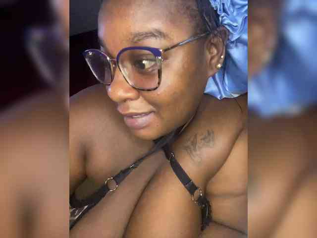 Chantellexoti webcam