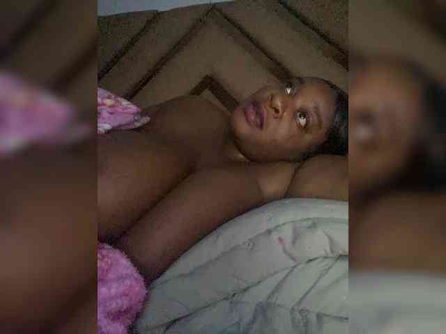 Chantellexoti webcam