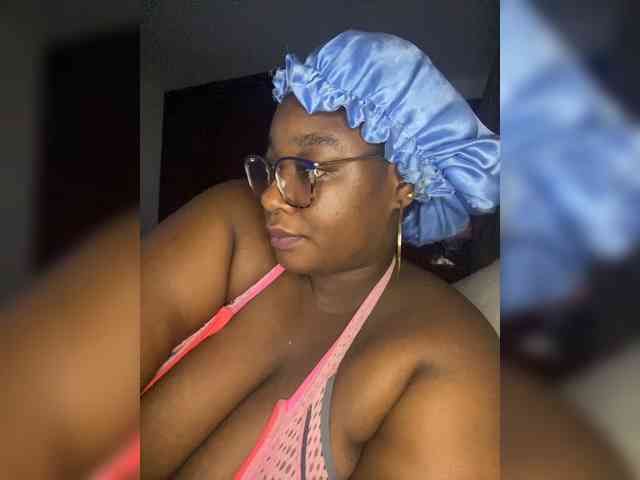 Chantellexoti webcam