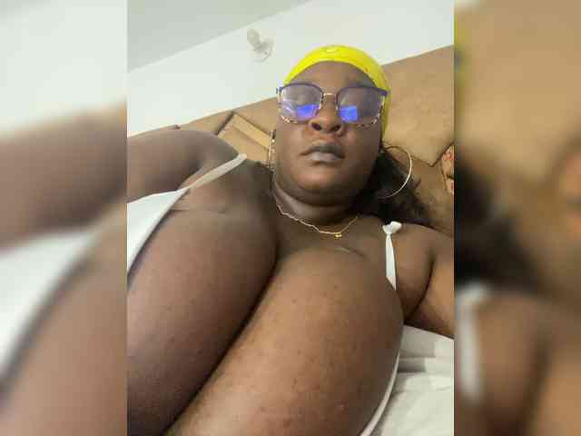 Chantellexoti webcam
