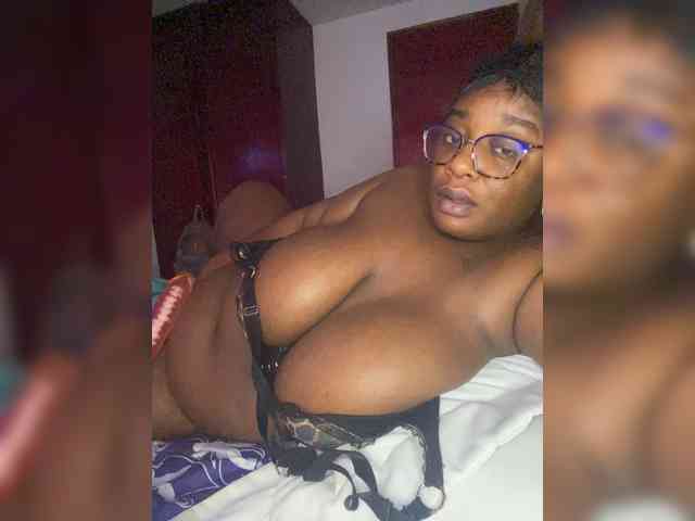 Chantellexoti webcam