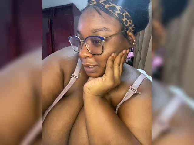 Chantellexoti webcam