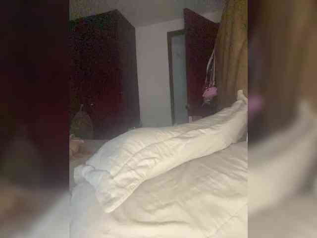 Chantellexoti webcam