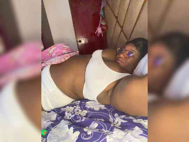 Chantellexoti webcam