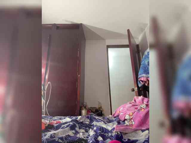 Chantellexoti webcam