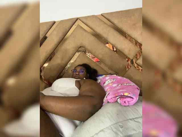 Chantellexoti webcam