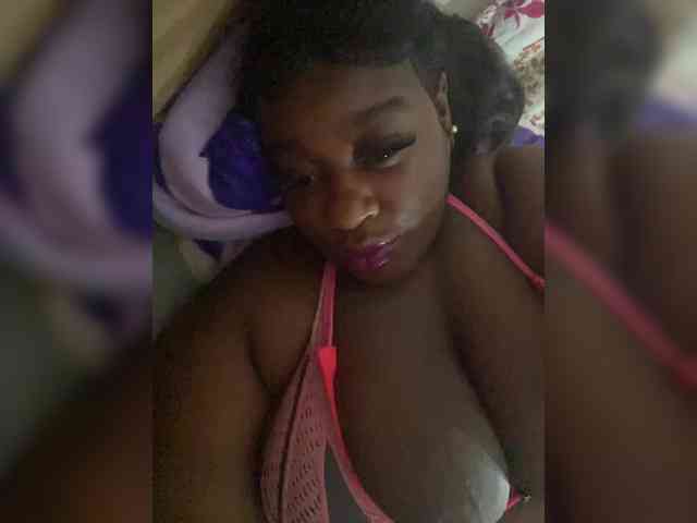 Chantellexoti webcam
