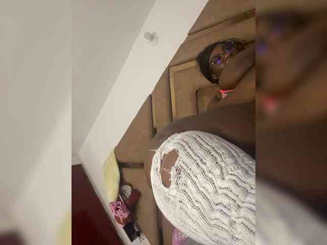 Chantellexoti webcam