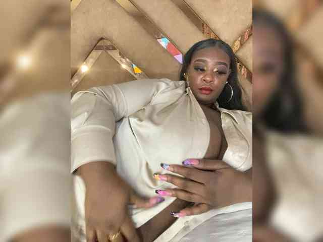 Chantellexoti webcam