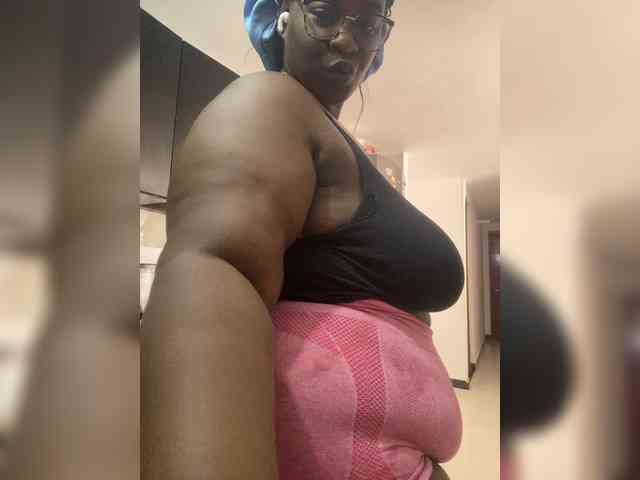 Chantellexoti webcam