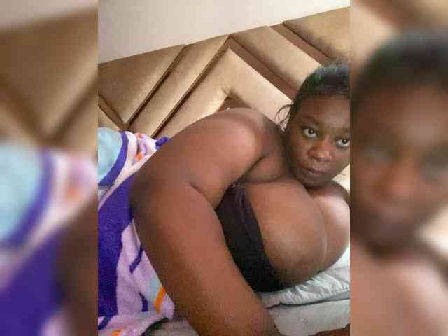 Chantellexoti webcam
