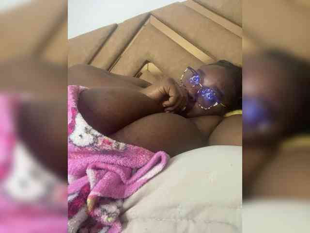 Chantellexoti webcam