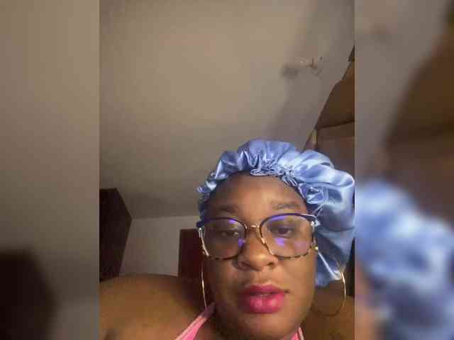 Chantellexoti webcam