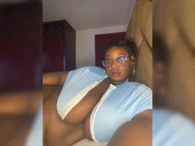 Chantellexoti webcam