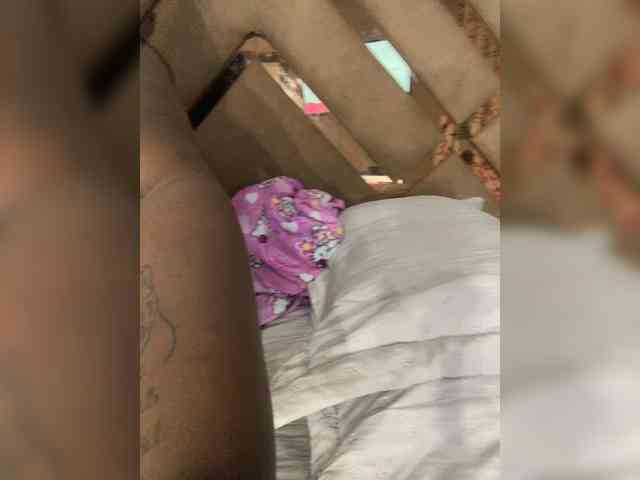 Chantellexoti webcam