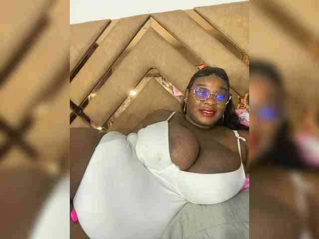 Chantellexoti webcam